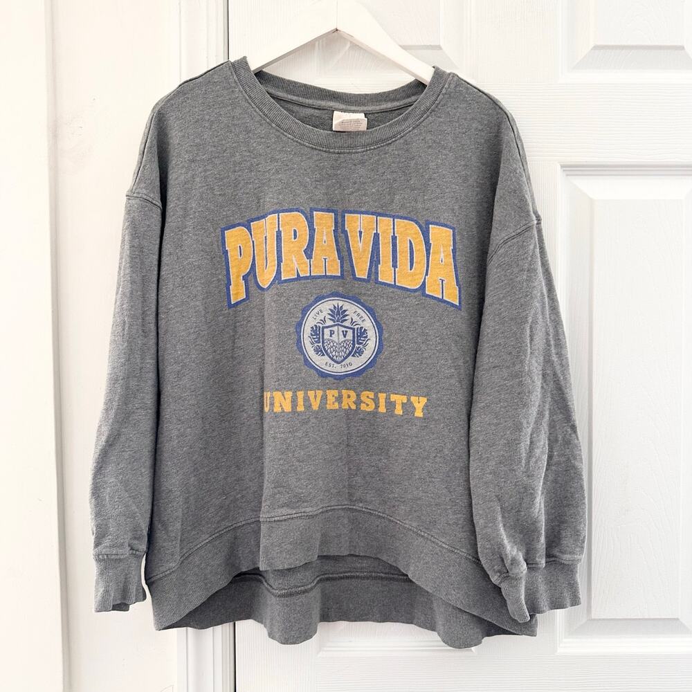 Pura Vida PV University Vintage Grey Crewneck Crest Baggy Sweatshirt Large